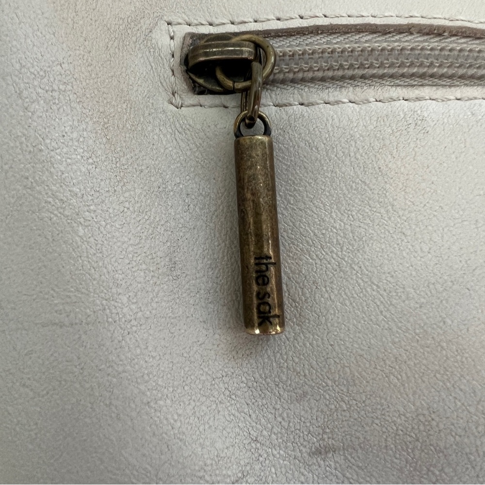 The Sak Cream and Brown Shoulder Bag - Picture 9 of 11